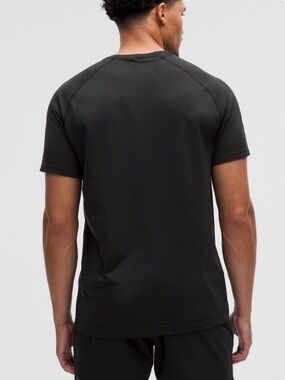 Lululemon metal vent tech short-sleeve shirt